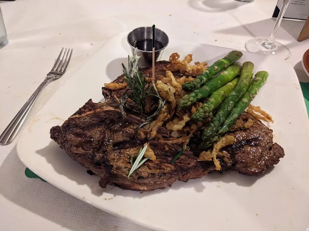 Porterhouse Steak with Asparagus
